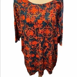 LuLaRoe Irma Top High Low Size XL